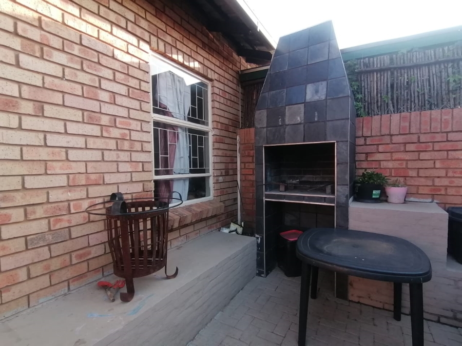 3 Bedroom Property for Sale in Wilgehof Free State